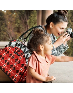 Petunia Sashay Satchel: Amaryllis Terrace